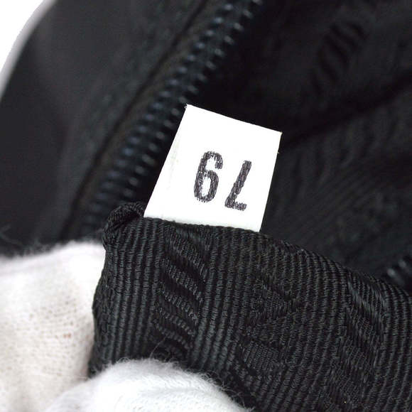 PRADA Black Nylon Crossbody Shoulder Bag 120068 - Picture 10 of 10